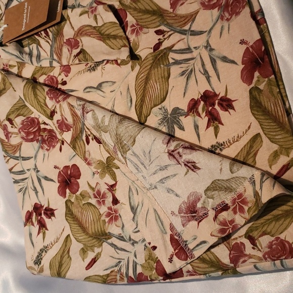 Linen-blend Maison d' Amelie floral wrap-front skirt - Picture 2 of 7